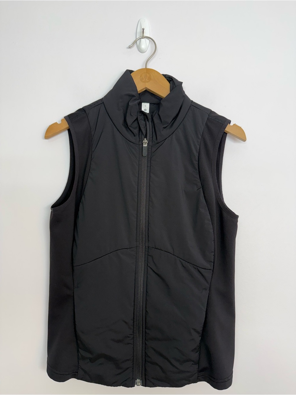 Lululemon Push Your Pace Vest Black Size 10